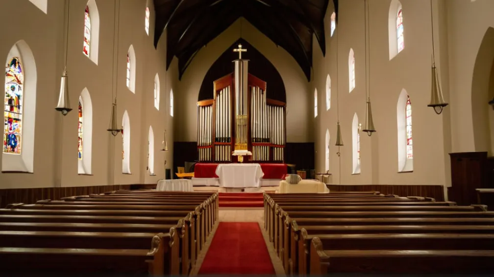 Евангелическая Церковь Германии Открестилась от «Брака» Четырех Мужчин, Совершенного Пастором