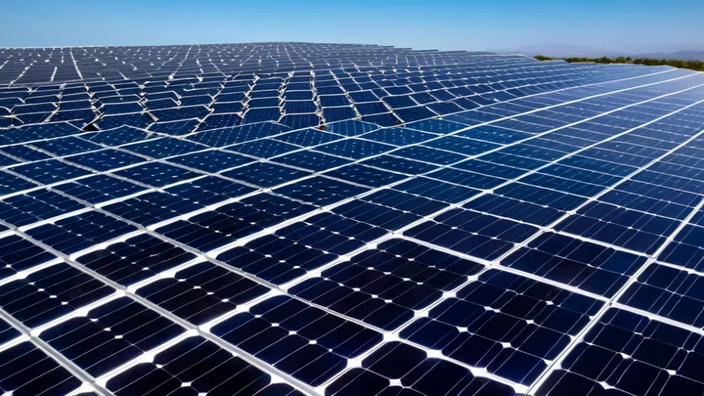 Революционный Материал Повышает Эффективность Солнечных Панелей и Снижает Затраты