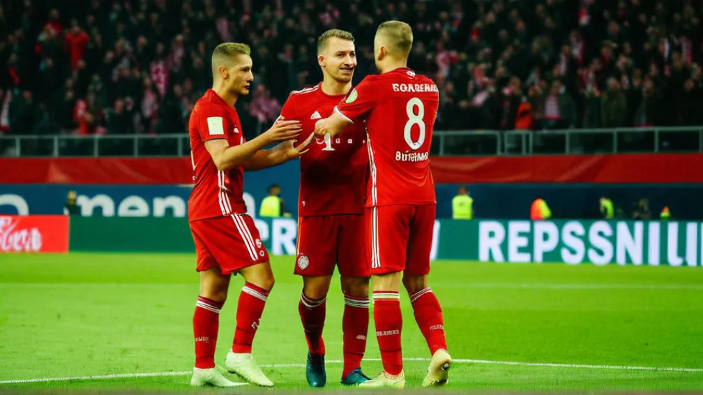 «Бавария» нацелена на Кубок Германии: Компани мотивирует команду после драматичной победы над «Санкт-Паули»