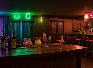 Звезда реалити-шоу раскрыл дикие подробности работы аниматором: секс с гостями и «профессиональный алкоголизм»