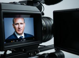 Как создать JSON-объект, соответствующий схеме