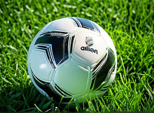 Уверенное возвращение: Натан Телла из "Байера" без боли готовится к воссоединению с командой