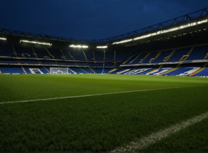 Динамо Дрезден на грани вылета: кризис в клубе усугубляется