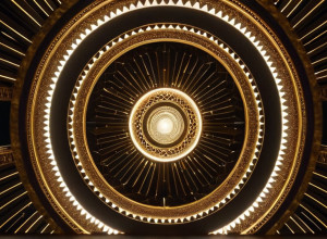 Берлинская пастор благословила полигамный брак четырех мужчин, вызвав дискуссии