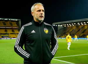 Динамо Дрезден под давлением: Главный тренер Штамм призывает к интуитивной игре перед матчем с Нюрнбергом