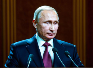 Путин обещает поддержку российским ученым