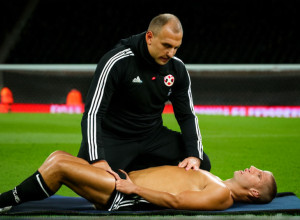 Возвращение Салиакаса: Защитник "Санкт-Паули" возобновил тренировки