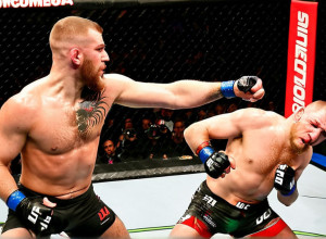 Массовая драка на UFC 322: Дилон Дэнис против команды Ислама Махачева