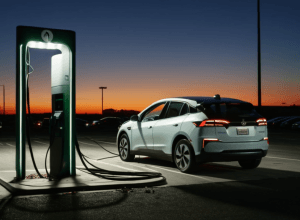 В Эрфурте вандалы украли кабель с зарядной станции для электромобилей, нанеся ущерб на €1500