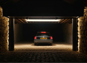 Семь лет тюрьмы за убийство: Сын забил мать молотком для мяса и спрятал тело в автобокс