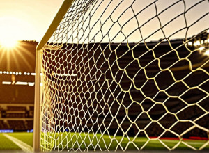 «Айнтрахт» нацелился на восходящую звезду футбола: Кто этот сенсационный бомбардир?