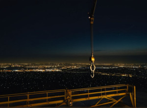 Подросток провел 7 часов на строительном кране в Иерусалиме