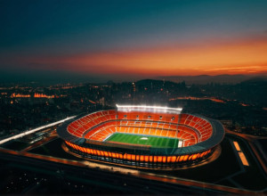 Призыв к миру: Почему "БайАрена" в Леверкузене сегодня светится оранжевым