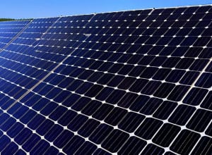 Ученые MIT Представили Прорыв в Солнечных Панелях: Достигнута Эффективность 50%