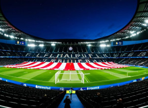 Лига Чемпионов: «Наполи» против «Айнтрахта» — битва соседей по таблице и прогнозы тренеров