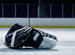 Травмы звезд хоккея DEL: Нидербергер под угрозой пропуска Олимпиады, проблемы "Айсберен Берлин"