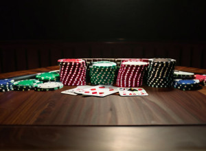 Доминик Нитче: Легенда Покера Возвращается за Миллионом