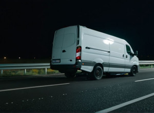 Серьезное ДТП в Бранденбурге: Транспортер перевернулся на автобане A10