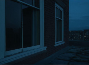 Трагедия в Бремене: Девятилетняя Девочка Погибла После Падения с Третьего Этажа