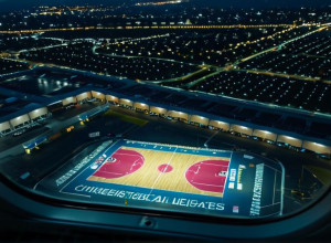 Спенсер Динвидди: Неожиданное путешествие в Лос-Анджелес