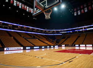 Фанатский бунт в Белграде: болельщики "Партизана" освистывали свою команду и аплодировали "Баварии"