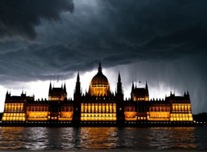 Генсек ХДС Линнеманн: Глава АдГ Вайделе становится фигурантом дела о правоэкстремизме