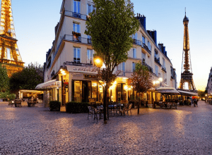 Звезда «Эмили в Париже» и голливудская актриса – новый роман?