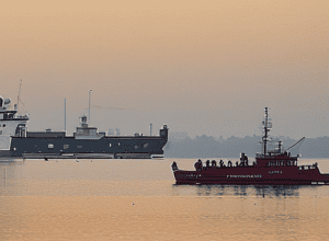 Экскурсионный теплоход чуть не затонул в Балтийском море
