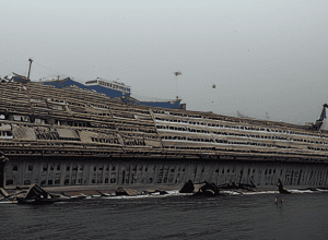 Катастрофа «Costa Concordia»: Экс-капитан Скеттино отозвал прошение об условно-досрочном освобождении