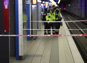 Берлинская полиция задержала дилера наркотиков в метро