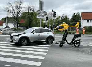 Авария в Грэвене: столкновение Mazda и электровелосипеда