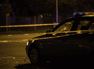 Эркеленц: Воры разбили стекло Mercedes