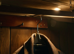 Уникальный сейф-вешалка на шоу «Bares für Rares» потряс экспертов