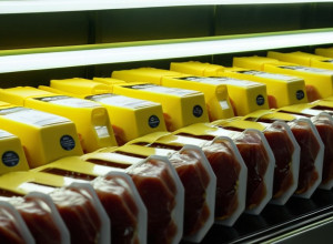 Lidl защищает мясо и рыбу от краж: новые меры безопасности в немецких магазинах