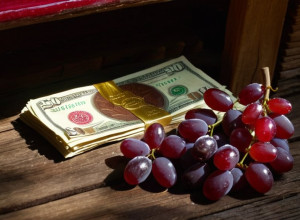 На рождественском рынке Мюнхена нашли стенд, принимающий немецкие марки