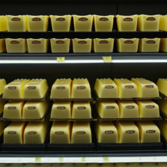 Цены тают на глазах: Lidl снижает стоимость масла до исторического минимума – менее одного евро!