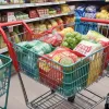 Крупнейшие супермаркеты снижают цены на сотни товаров: Список пополнился