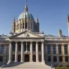 Суд в Германии: Депутат имеет право называть коллег из АдГ "политическими и человеческими негодяями"
