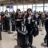 В аэропорту произошла драка: канадец избил пассажиров