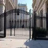 Сталкер напал на дом Дженнифер Энистон и шокировал всех видом в суде