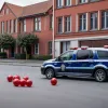Переполох в Германии: школьники с "автоматами" из "Дома бумаги" вызвали массовый вызов полиции