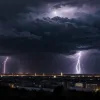 Сильные грозы обрушились на Германию: есть пострадавшие, ожидается град и ливни