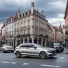 В Фульде 82-летний водитель Mercedes спровоцировал ДТП, пострадала 17-летняя девушка