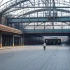 Пассажиры остановили агрессивную женщину на вокзале в Бохуме