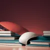 Звезда немецкого футбола Джулия Гвинн возглавила книжные чарты Spiegel