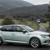 Пьяный 64-летний водитель на Skoda разбил машину о стену в Германии