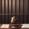 Прокурор в Германии обвиняется во взятках от наркомафии и заявляет об избиении в тюрьме