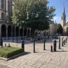 Берлинский "грязный жилой двор": Площадь Брайтшайдплатц до сих пор в уродливых временных заграждениях