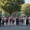 Курьез: Мировую звезду не узнали и попросили сделать групповое фото