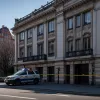 В Германии полиция обнаружила тела двух человек и пистолет после сообщений о выстрелах